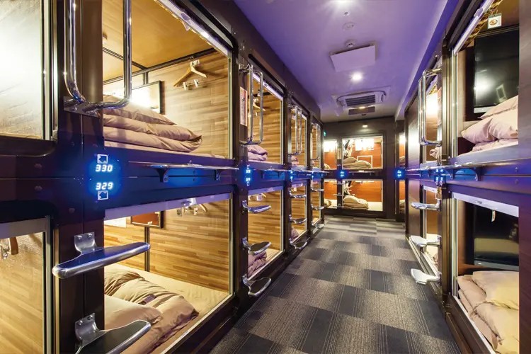 Capsule corridor at Anshin Oyado Sapporo