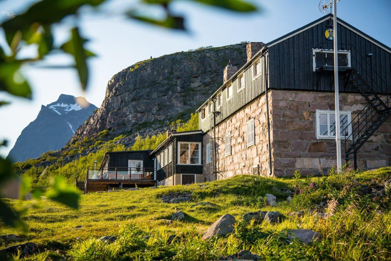 Kebnekaise Fjällstation on the hillside